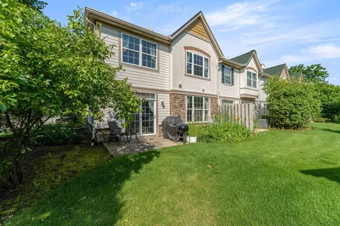 2137 Shadow Creek Court Vernon Hills IL 60061