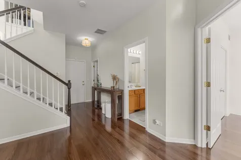 2137 Shadow Creek Court Vernon Hills IL 60061