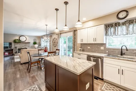 254 Mayfair Lane South Elgin IL 60177