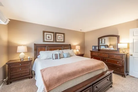 254 Mayfair Lane South Elgin IL 60177