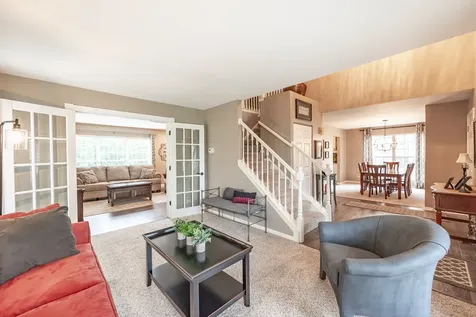 254 Mayfair Lane South Elgin IL 60177