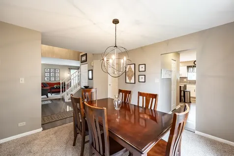 254 Mayfair Lane South Elgin IL 60177