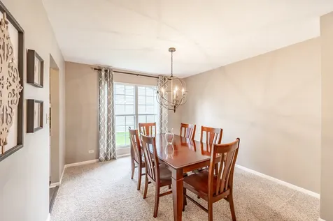 254 Mayfair Lane South Elgin IL 60177