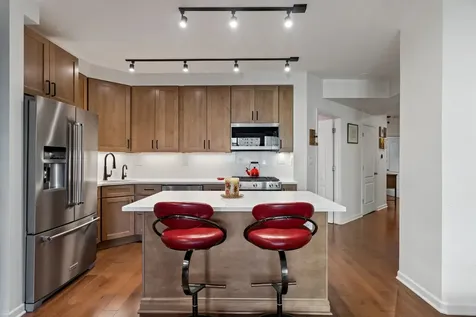 1212 North Wells Street Chicago IL 60610