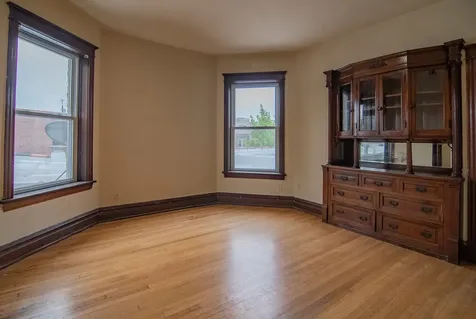 3732 North Wayne Avenue Chicago IL 60613