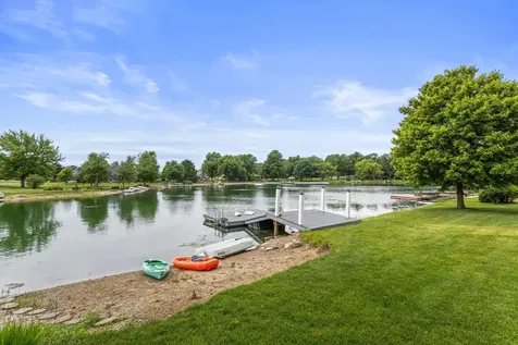 102 Lake View Drive Fairbury IL 61739