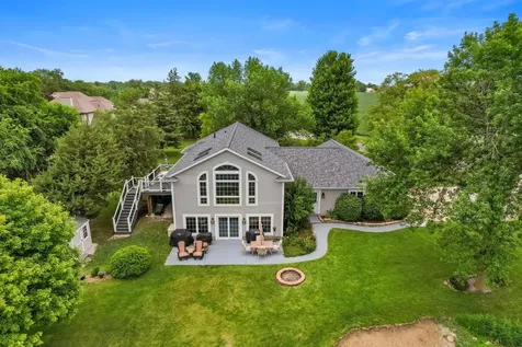 102 Lake View Drive Fairbury IL 61739