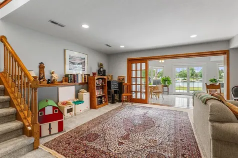 102 Lake View Drive Fairbury IL 61739