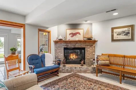 102 Lake View Drive Fairbury IL 61739