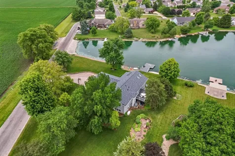 102 Lake View Drive Fairbury IL 61739