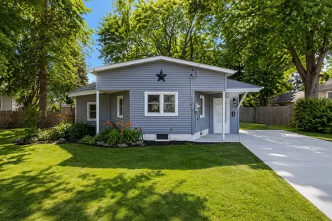115 Cedar Street Sandwich IL 60548
