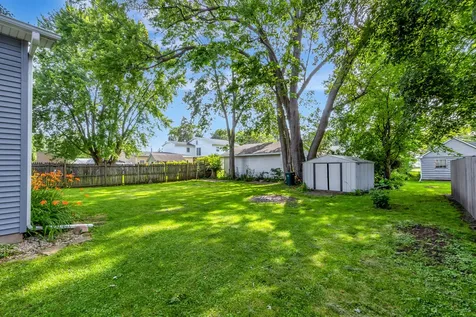 115 Cedar Street Sandwich IL 60548