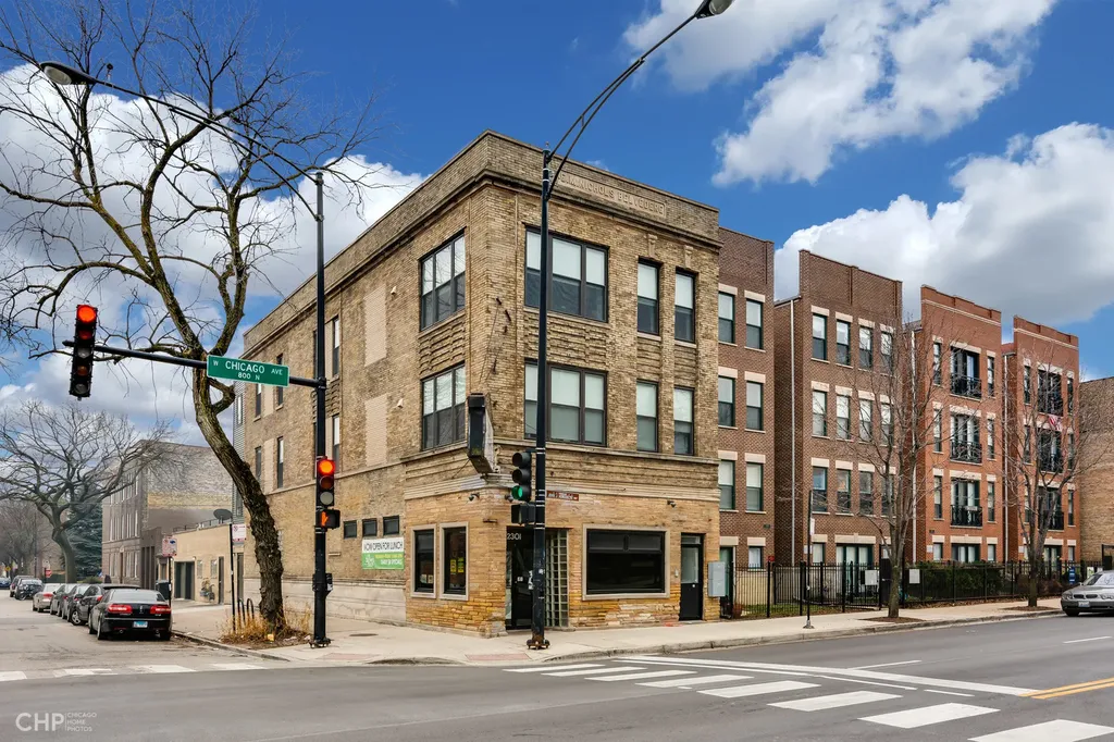 2301 West Chicago Avenue Chicago IL 60622