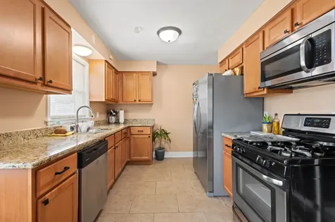 251 West 10th Street Chicago Heights IL 60411