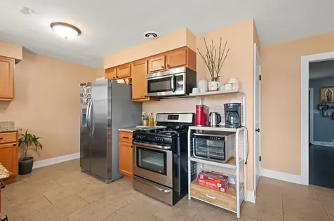 251 West 10th Street Chicago Heights IL 60411