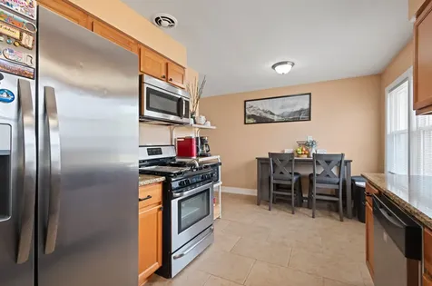 251 West 10th Street Chicago Heights IL 60411