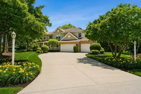 411 Periwinkle Way Prospect Heights IL 60070