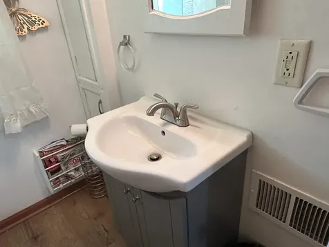 473 South Nelson Avenue Kankakee IL 60901
