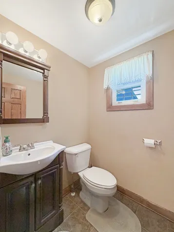 312 East Buckeye Road Dakota IL 61018