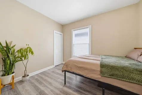 10747 South Forest Avenue Chicago IL 60628