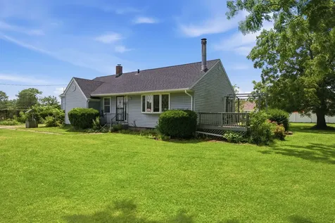 2017 Colona Road East Moline IL 61244
