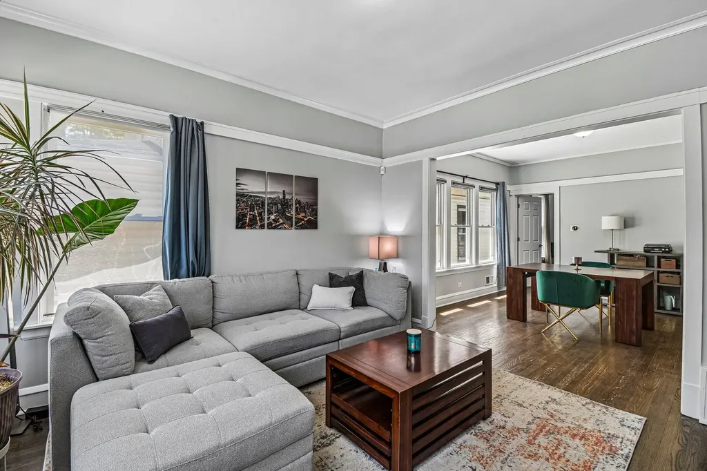 3506 North Narragansett Avenue Chicago IL 60634
