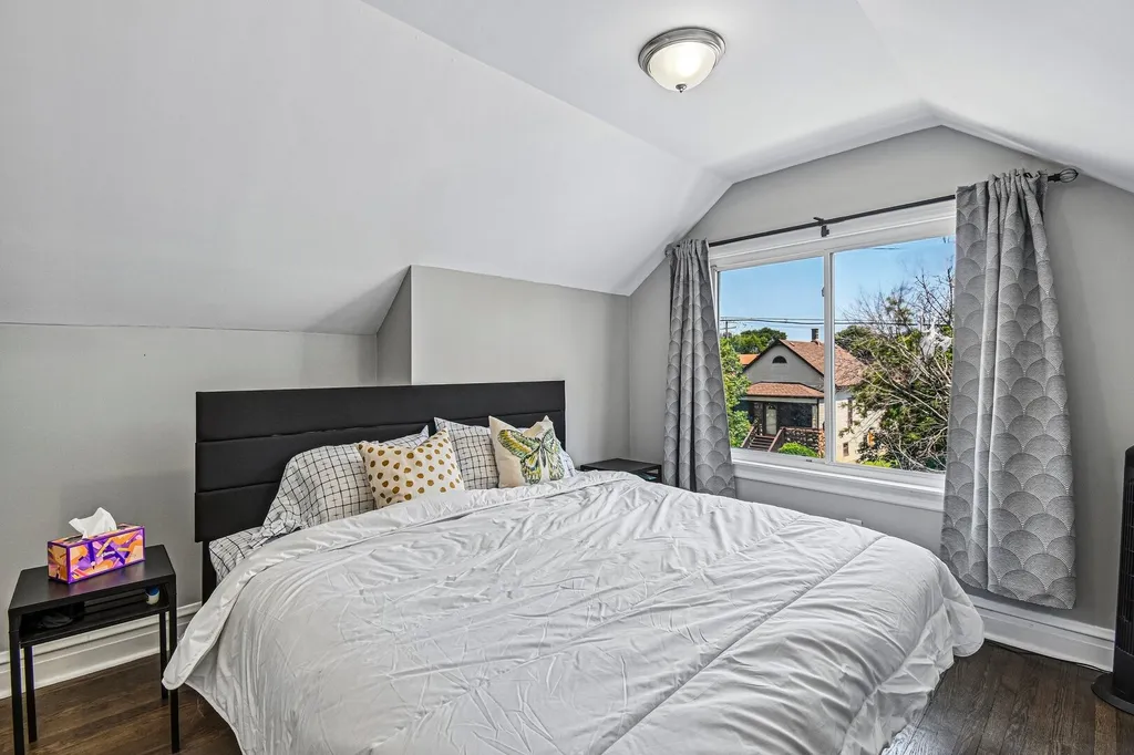 3506 North Narragansett Avenue Chicago IL 60634