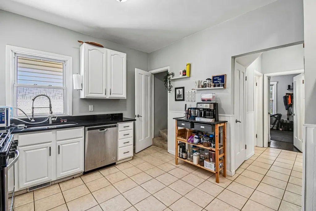 3506 North Narragansett Avenue Chicago IL 60634