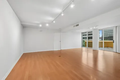 1580 Sherman Avenue Evanston IL 60201