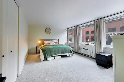 2300 North Commonwealth Avenue Chicago IL 60614