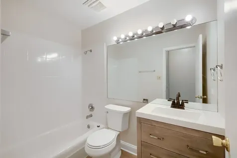 543 Burlington Avenue Downers Grove IL 60515