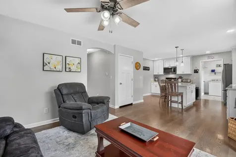 22 West Bluebell Avenue Cortland IL 60112