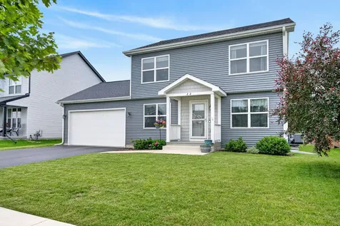 22 West Bluebell Avenue Cortland IL 60112