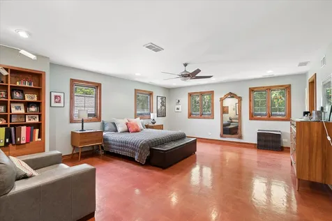 411 Drake Street Libertyville IL 60048