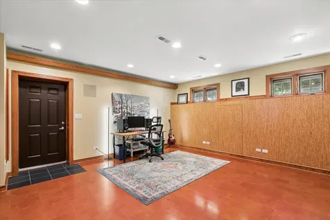411 Drake Street Libertyville IL 60048