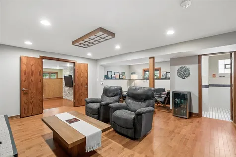 411 Drake Street Libertyville IL 60048
