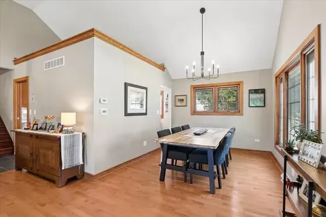 411 Drake Street Libertyville IL 60048