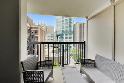 201 East Chestnut Street Chicago IL 60611