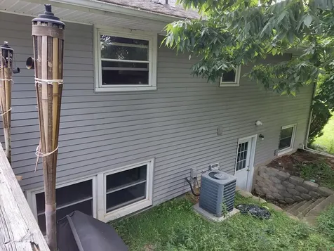 19897 Lakewood Drive Bloomington IL 61705