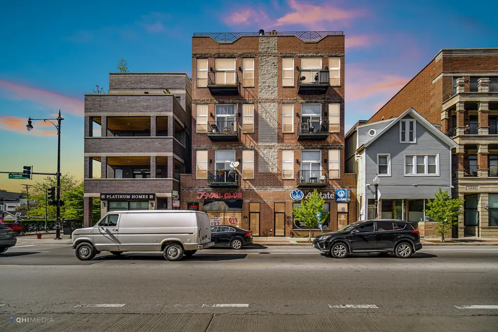 1454 West Fullerton Avenue Chicago IL 60614