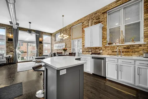 1454 West Fullerton Avenue Chicago IL 60614