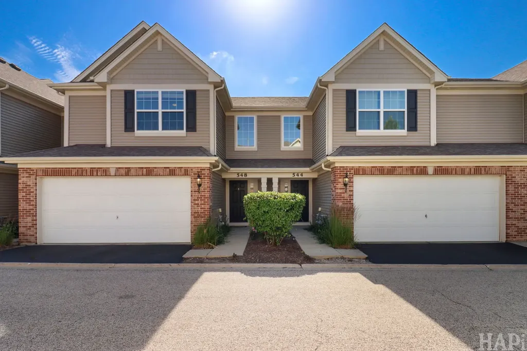 548 Silverton Drive Grayslake IL 60030