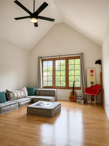 512 Gateshead Drive Naperville IL 60565