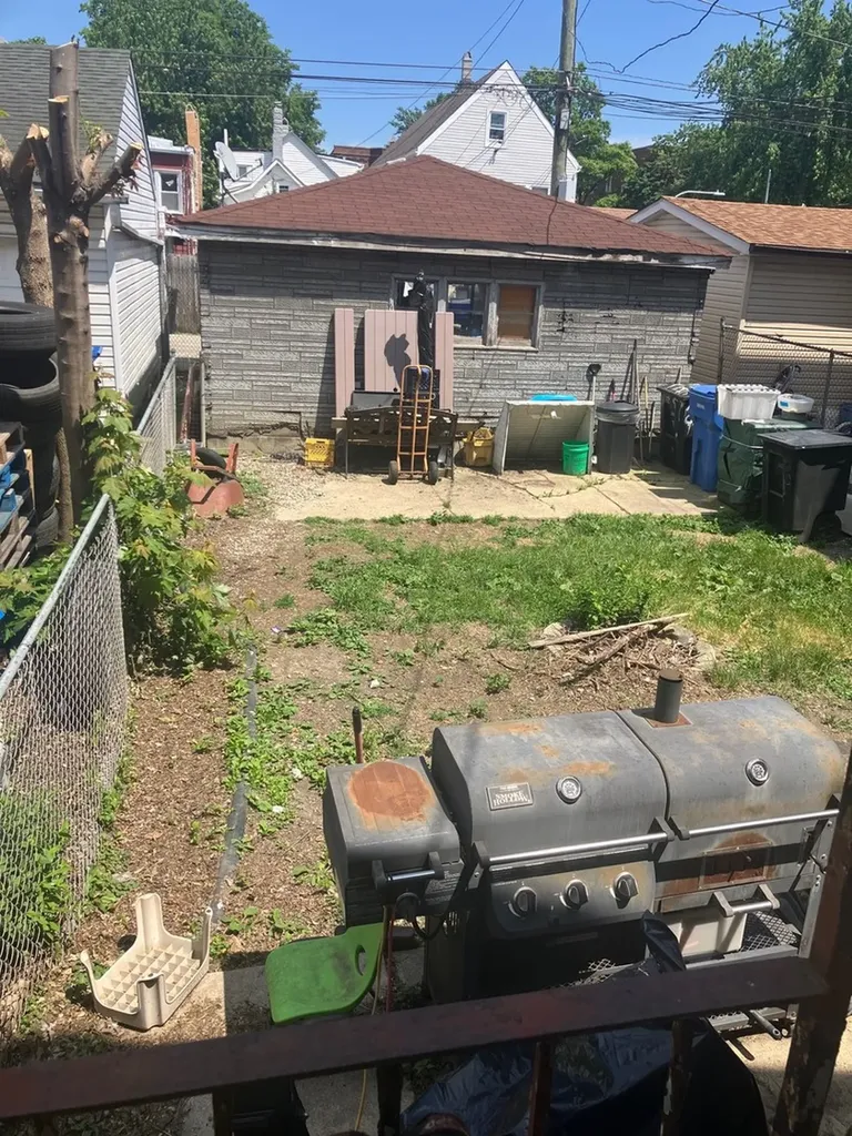 2857 South Tripp Avenue Chicago IL 60623