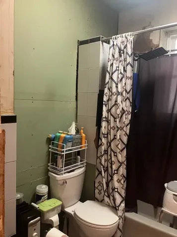 2857 South Tripp Avenue Chicago IL 60623