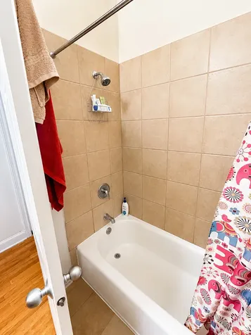 1137 West Taylor Street Chicago IL 60607