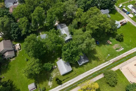 314 North 2nd Avenue Chenoa IL 61726