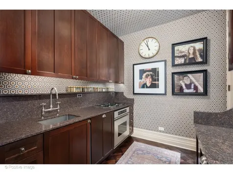 1350 North State Parkway Chicago IL 60610
