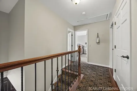 85 Claremont Drive Naperville IL 60540
