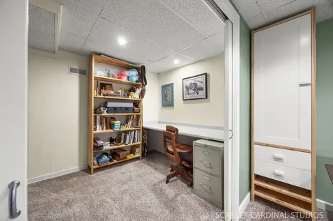 85 Claremont Drive Naperville IL 60540